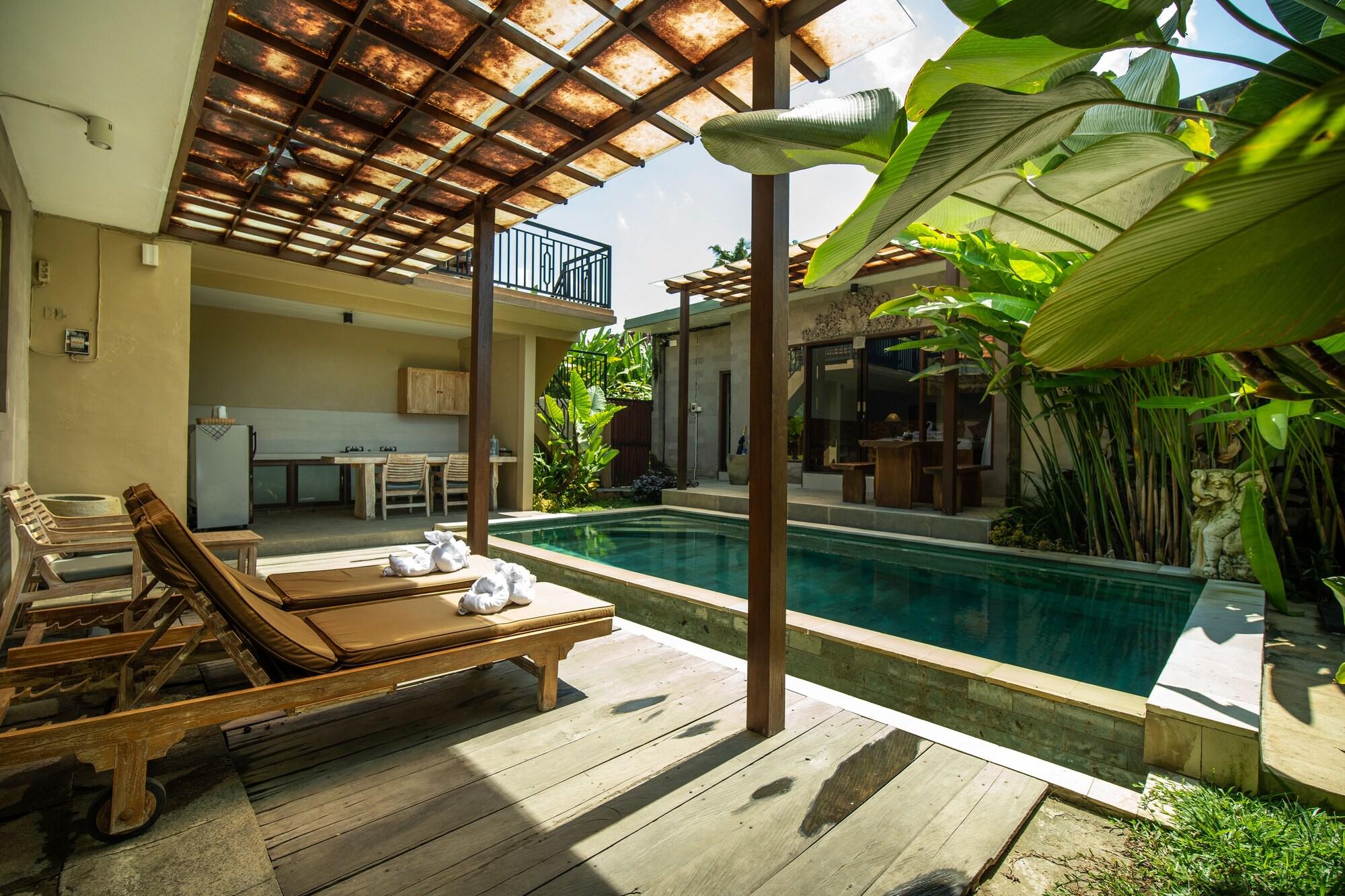 Ubud Lestari Villa Экстерьер фото