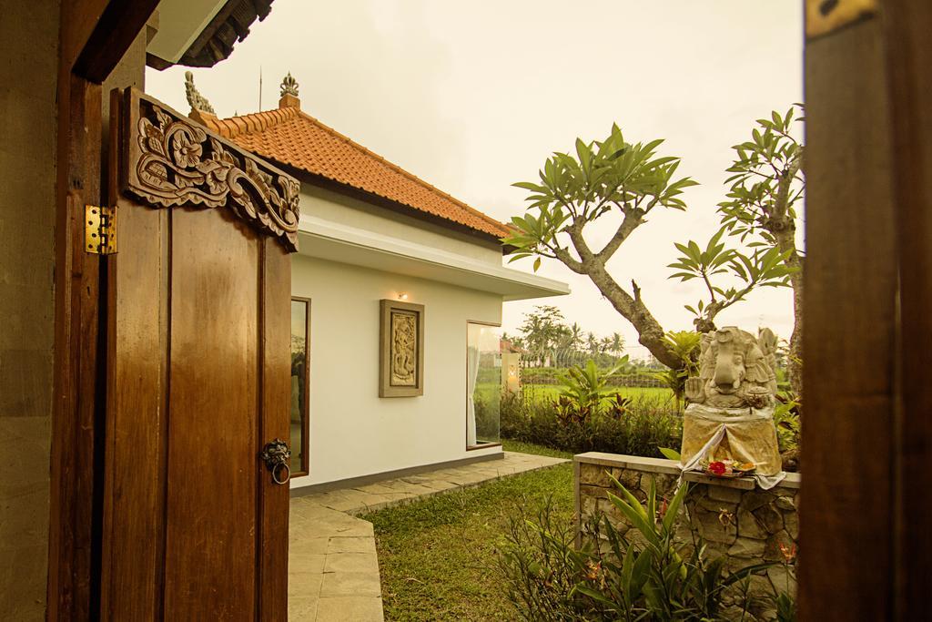 Ubud Lestari Villa Экстерьер фото